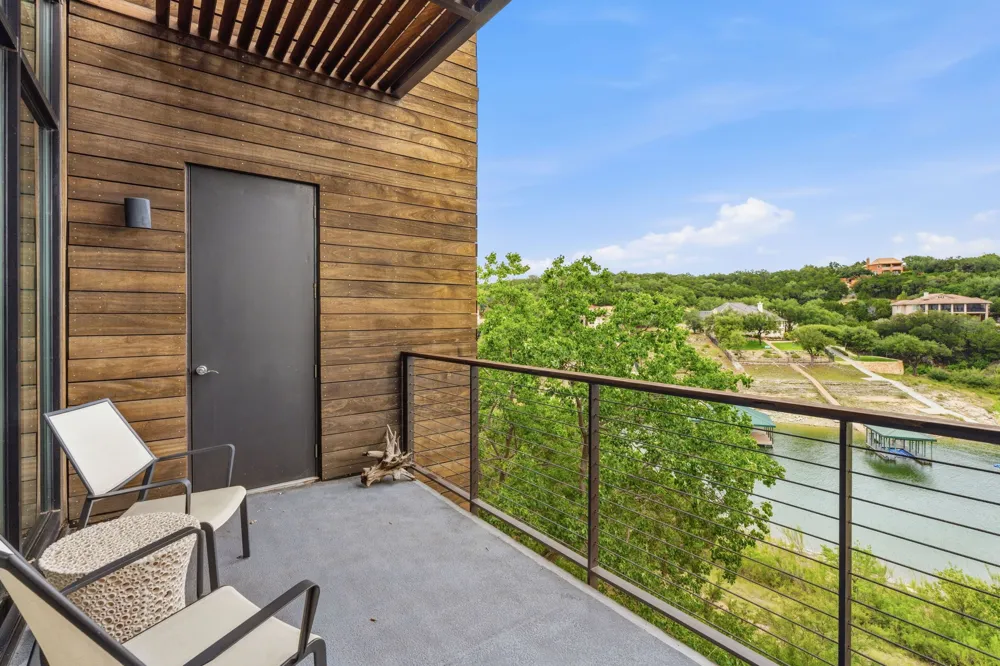 1101 Ivean Pearson Road #B204 Lago Vista, TX 78645
