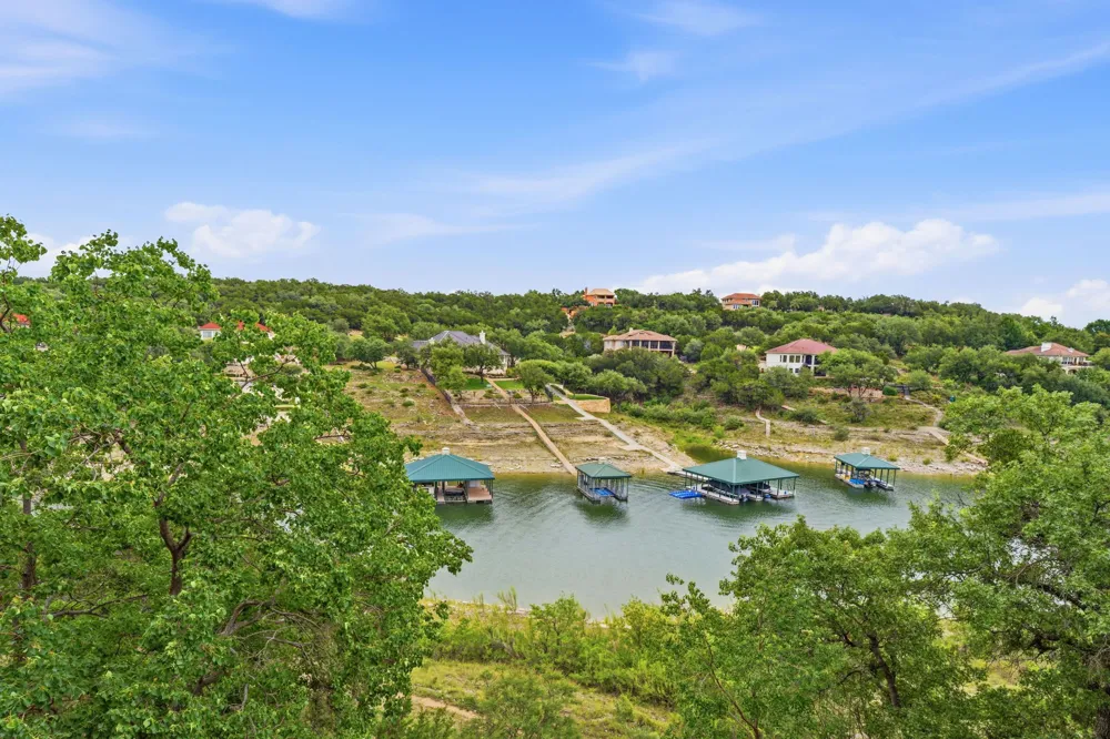 1101 Ivean Pearson Road #B204 Lago Vista, TX 78645