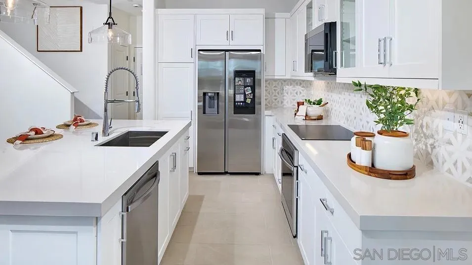 372 Beaker Road San Marcos, CA 92078