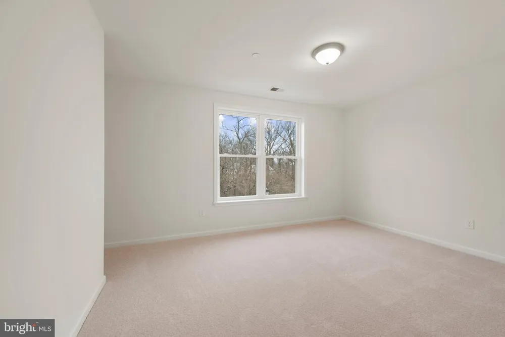 ELM AVENUE Bowie, MD 20715