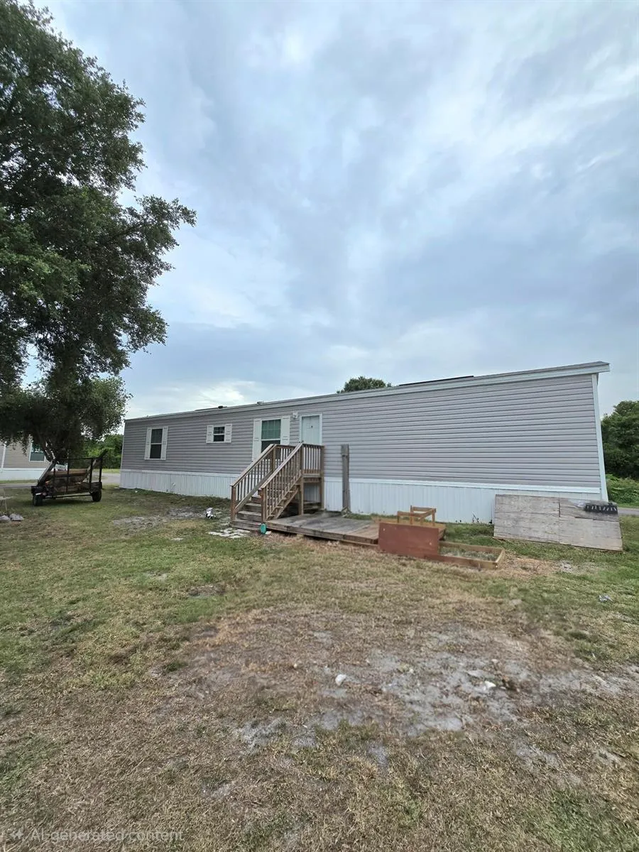 4649 NW 30th Street Okeechobee, FL 34972