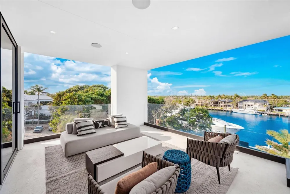 999 Hillsboro Mile Hillsboro Beach, FL 33062