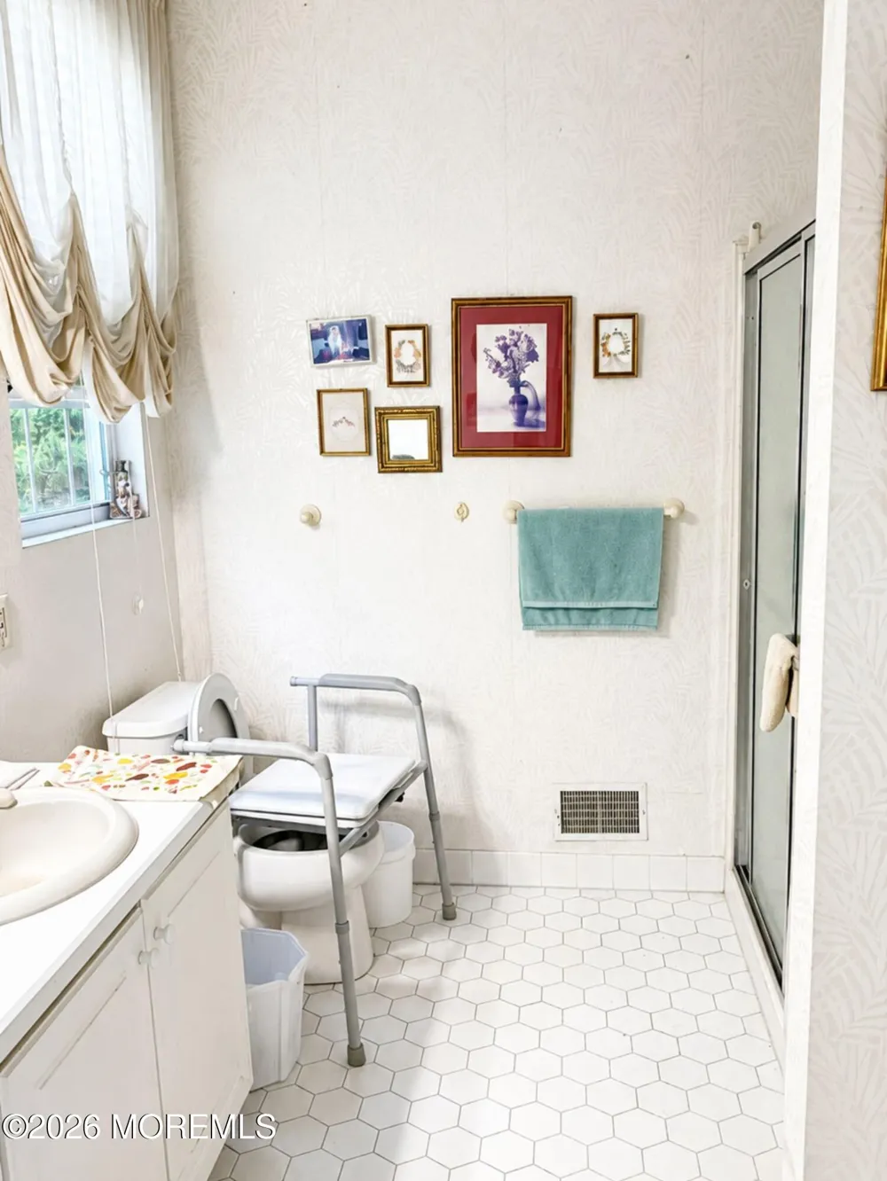 17 Sweetwater Drive Little Egg Harbor, NJ 08087