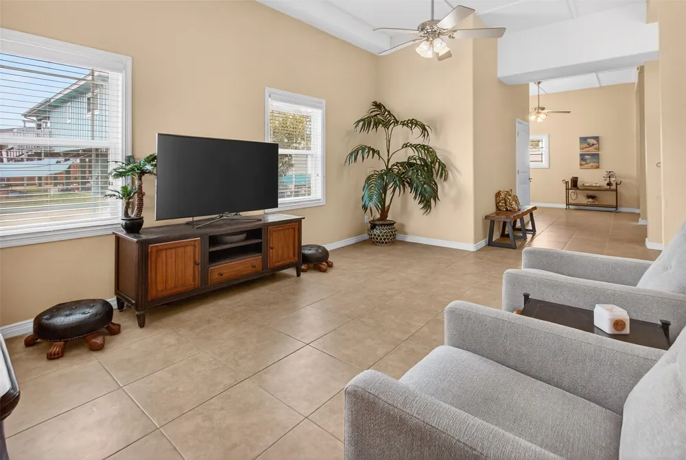 1035 Sea Secret Street Port Aransas, TX 78373