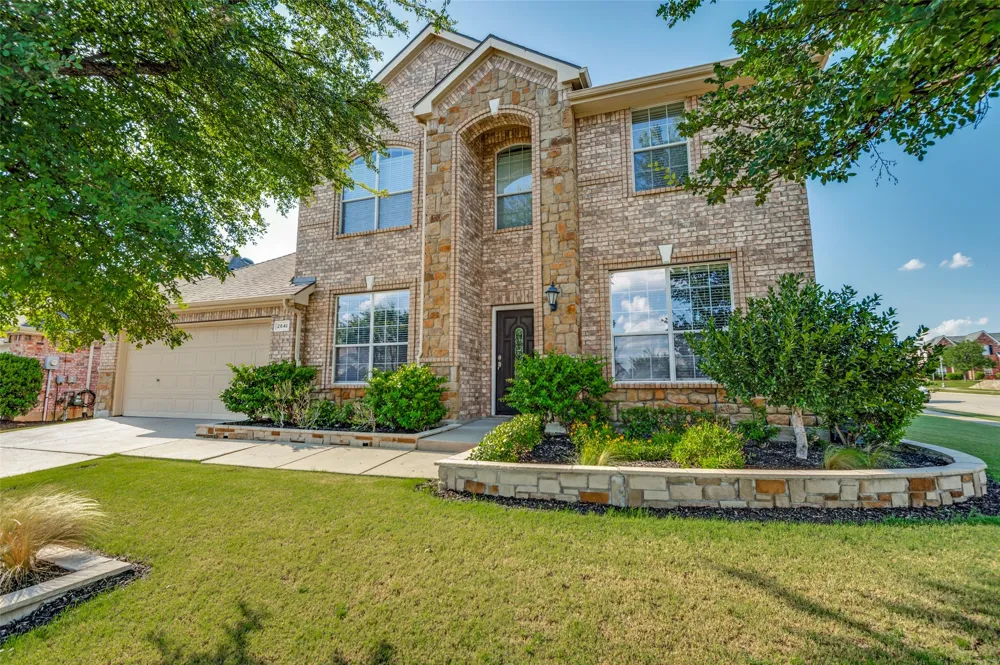 2641 Tradewinds Drive Little Elm, TX 75068