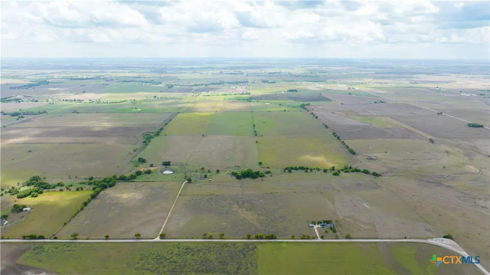 4775 Barnes Road Salado, TX 76571