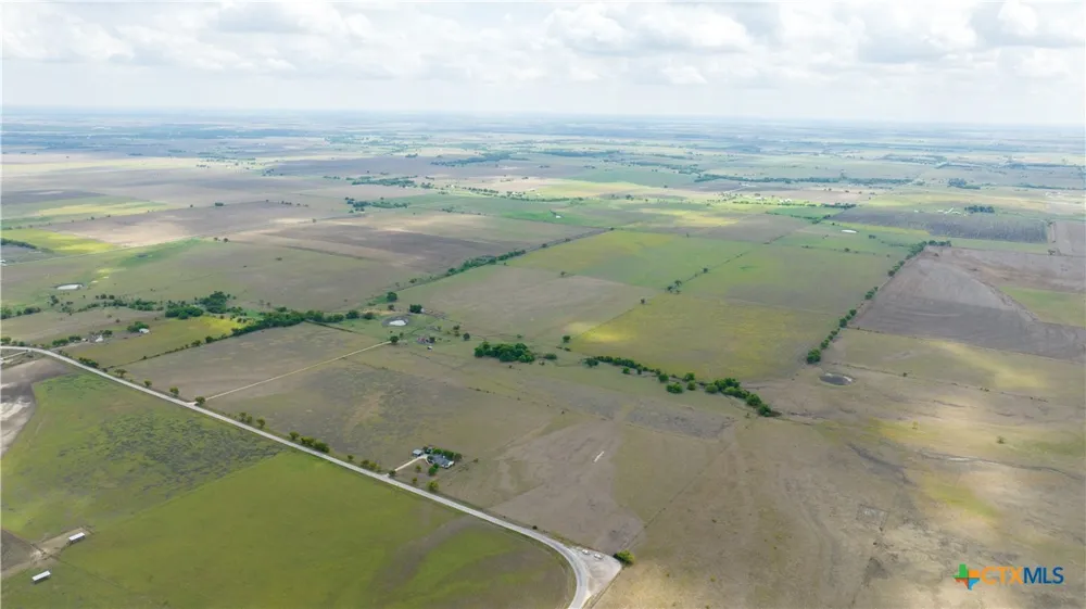 4775 Barnes Road Salado, TX 76571