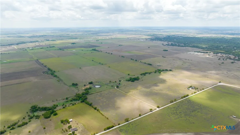 4775 Barnes Road Salado, TX 76571