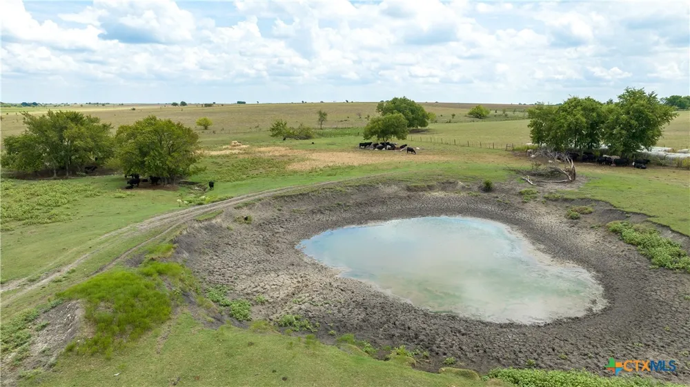 4775 Barnes Road Salado, TX 76571