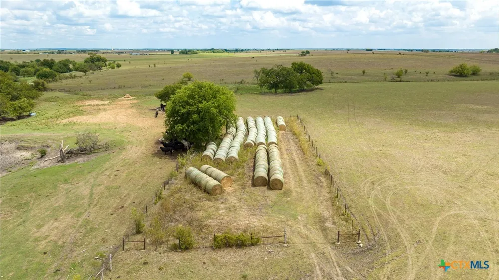4775 Barnes Road Salado, TX 76571