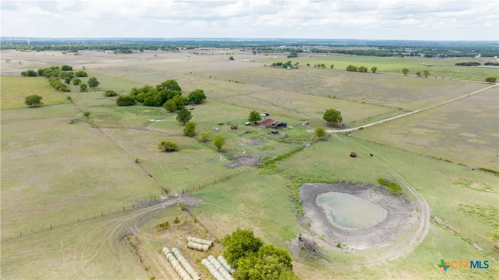 4775 Barnes Road Salado, TX 76571