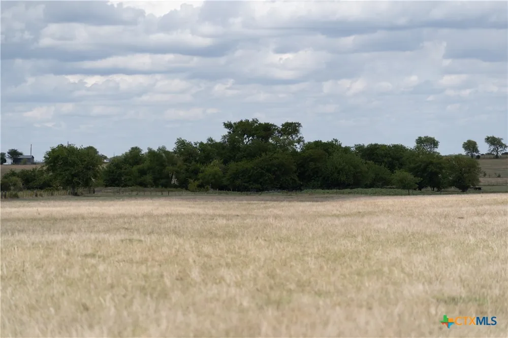 4775 Barnes Road Salado, TX 76571
