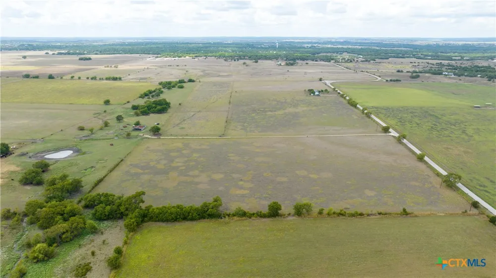 4775 Barnes Road Salado, TX 76571