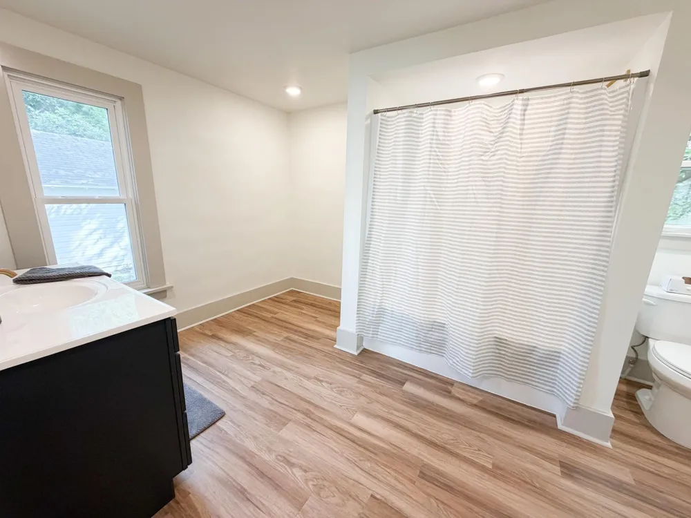 1304 3rd Avenue Worthington, MN 56187