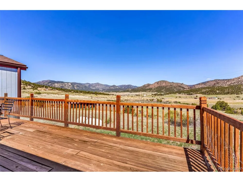 89 Cactus Drive Canon City, CO 81212