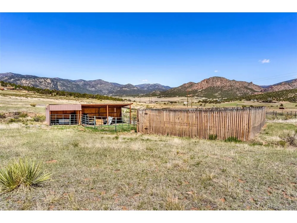 89 Cactus Drive Canon City, CO 81212