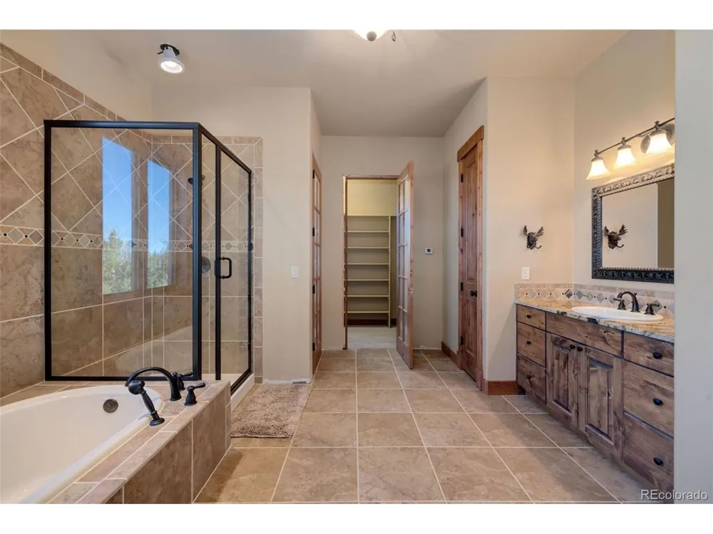 5200 Jackson Ct Rd Walden, CO 80480