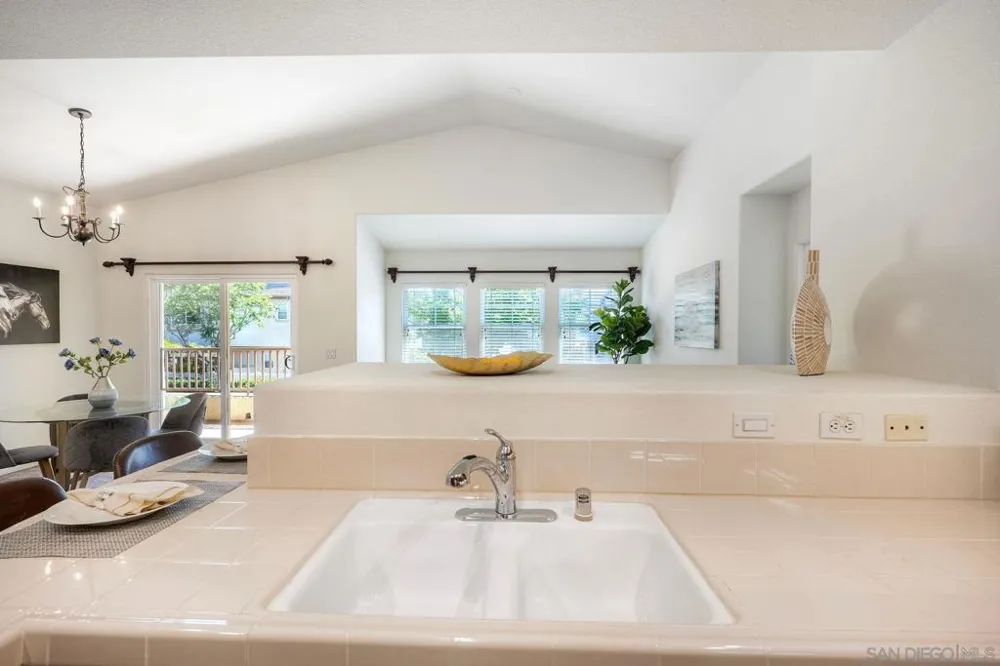 10334 Scripps Poway Pkwy #34 San Diego, CA 92131