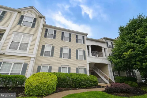 68 FOXGLOVE DRIVE