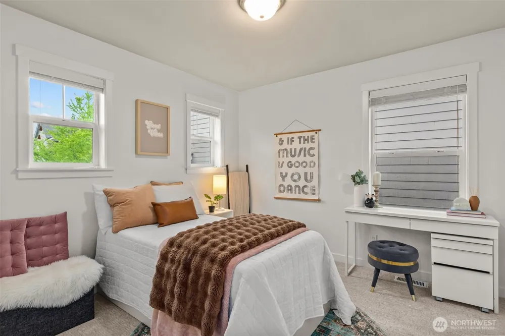 34227 SE Ash Street Snoqualmie, WA 98065