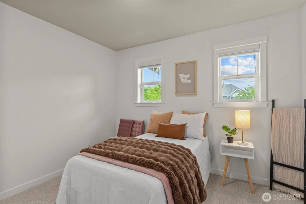 34227 SE Ash Street Snoqualmie, WA 98065