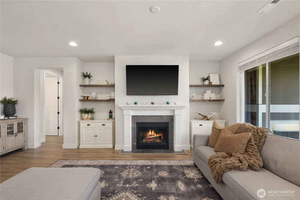 3569 Elmont Avenue Enumclaw, WA 98022