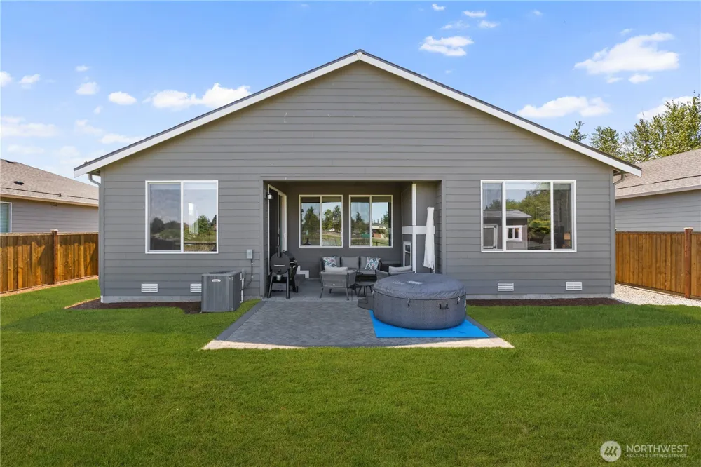 3569 Elmont Avenue Enumclaw, WA 98022