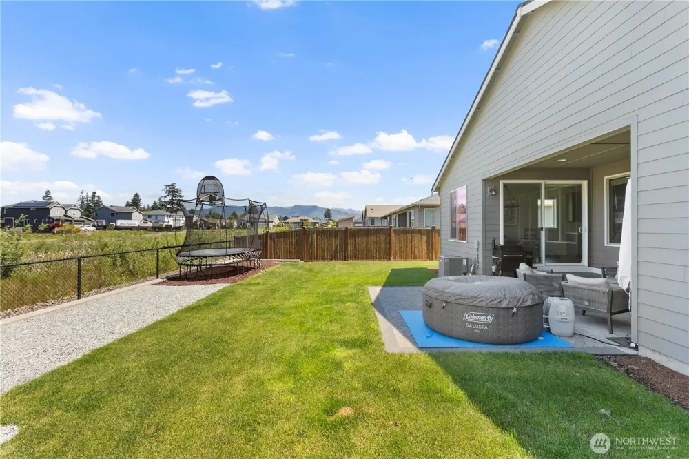 3569 Elmont Avenue Enumclaw, WA 98022