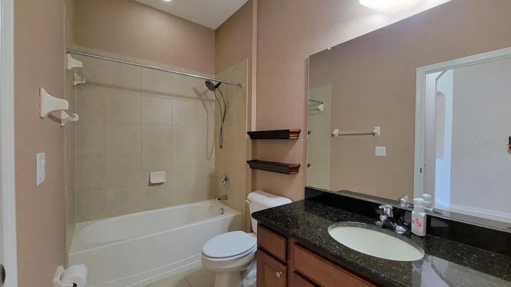2229 VALTERRA VISTA WAY Valrico, FL 33594