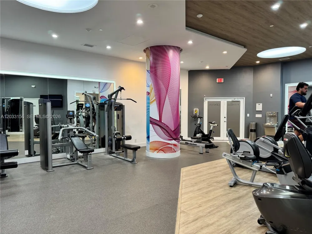 3610 Yacht Club Dr #312 Aventura, FL 33180
