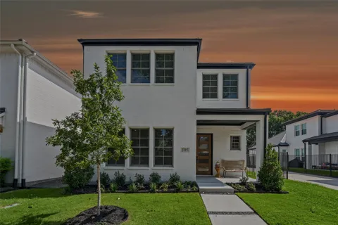 105 Magnolia Lane
