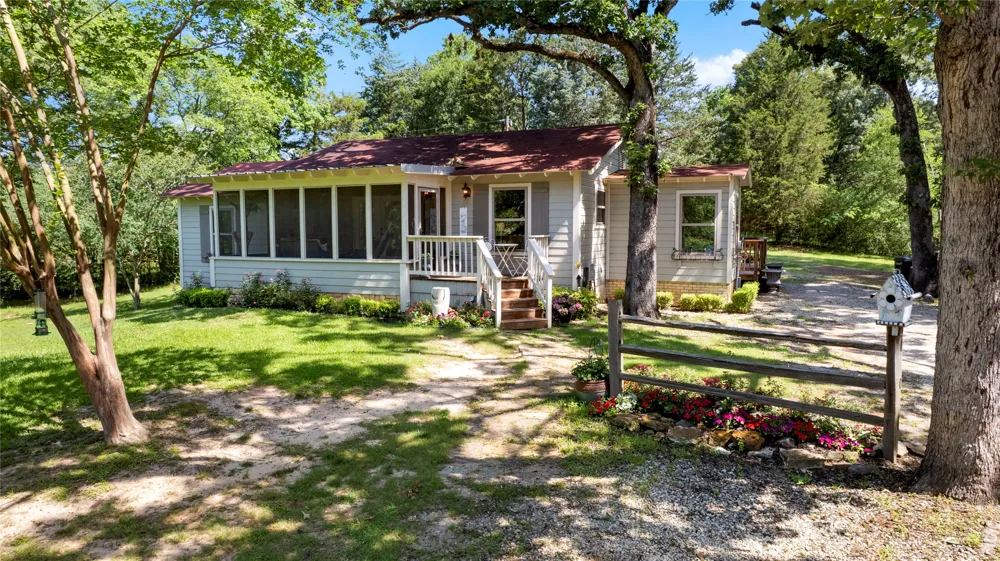4735 Highway 37 S Mineola, TX 75773