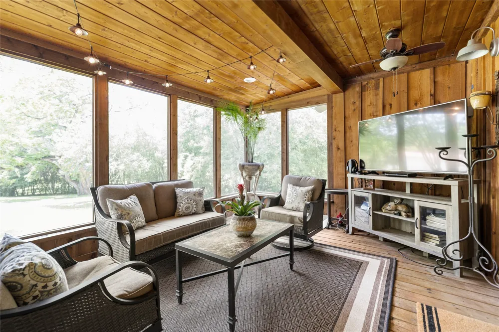 4735 Highway 37 S Mineola, TX 75773