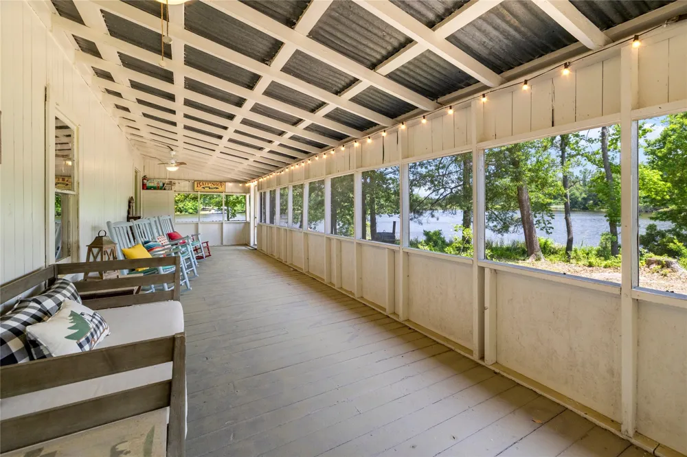 4735 Highway 37 S Mineola, TX 75773