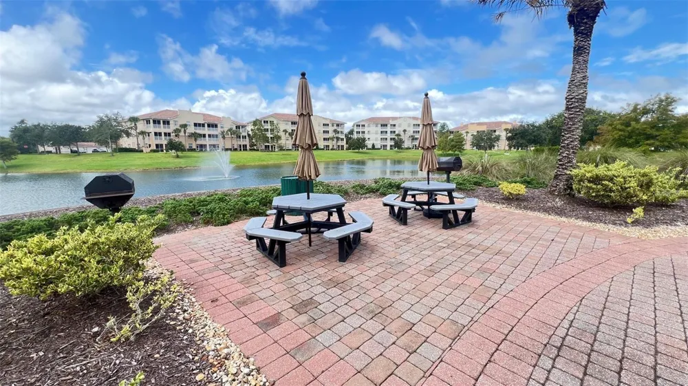 75 RIVERVIEW BEND S #1642 Palm Coast, FL 32137