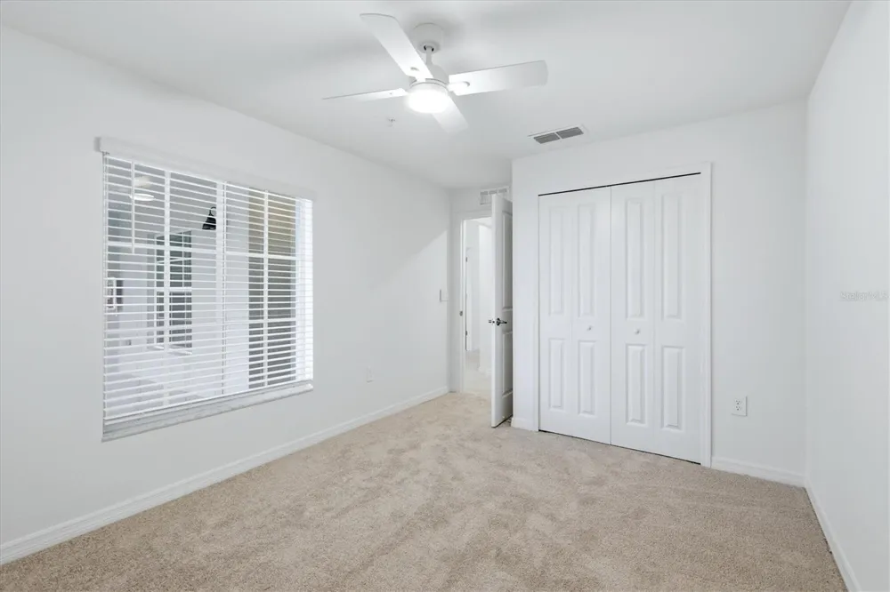 18923 SCALLOP LOOP #205 Bradenton, FL 34211