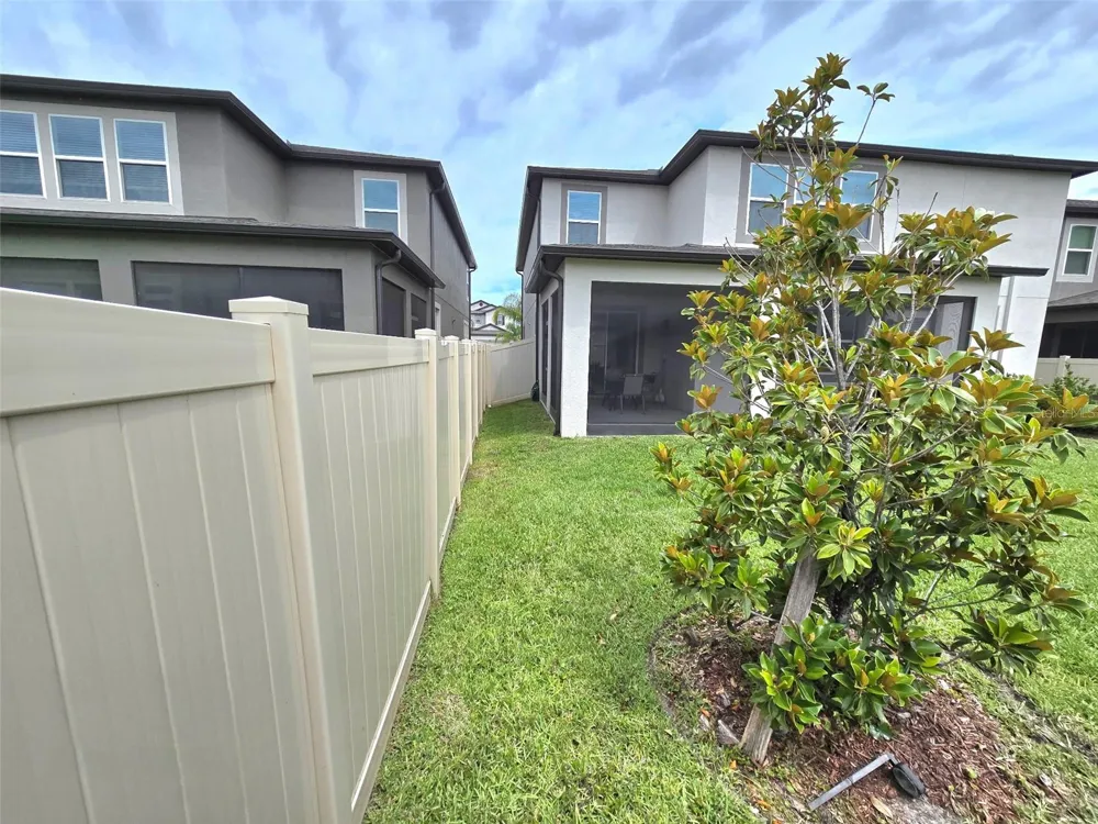 2950 ADAMS CROSS DRIVE Zephyrhills, FL 33540