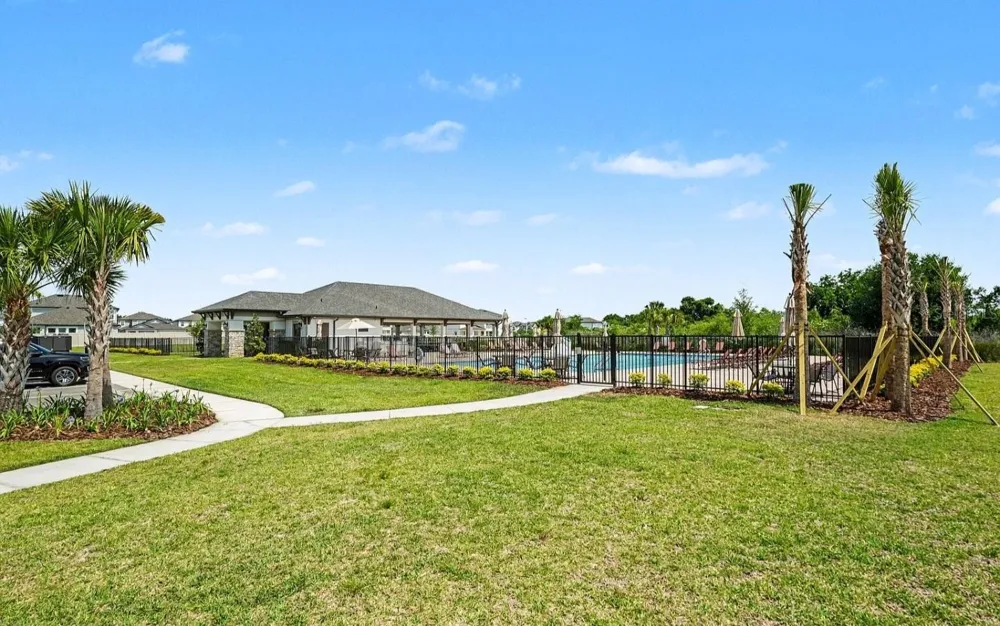 2950 ADAMS CROSS DRIVE Zephyrhills, FL 33540