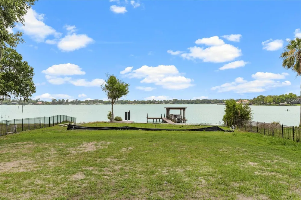 3222 HOLLIDAY AVE Apopka, FL 32703
