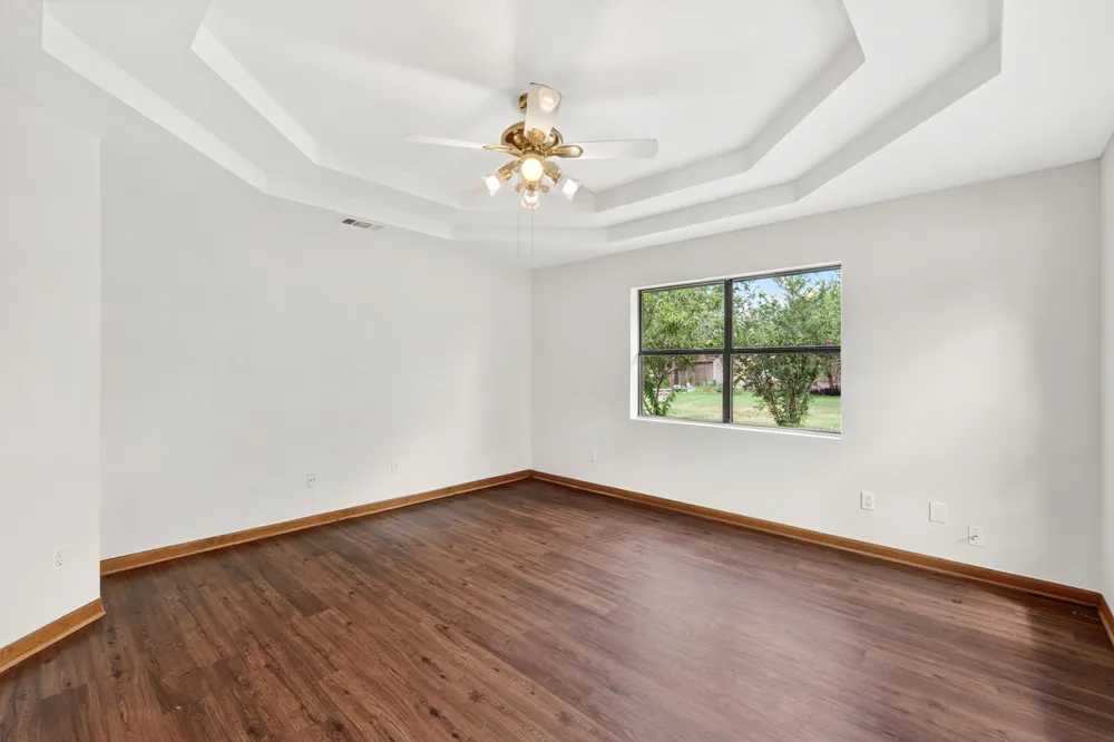 903 Travis Street Lockhart, TX 78644
