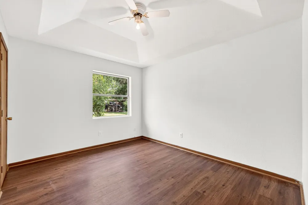 903 Travis Street Lockhart, TX 78644