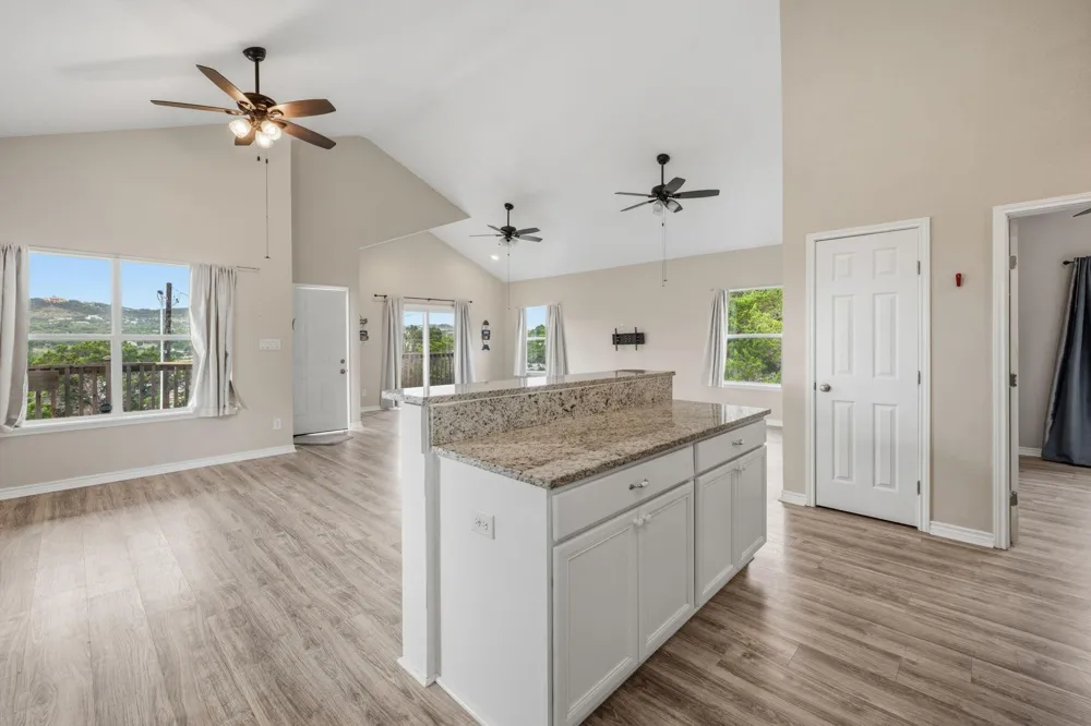 2325 Colleen Drive Canyon Lake, TX 78133