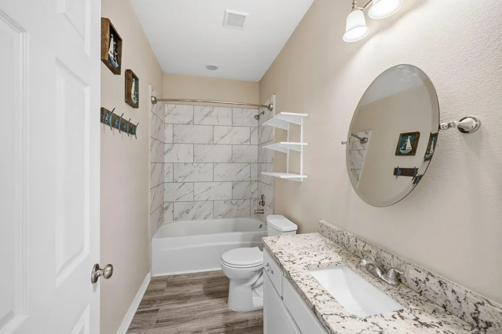 2325 Colleen Drive Canyon Lake, TX 78133