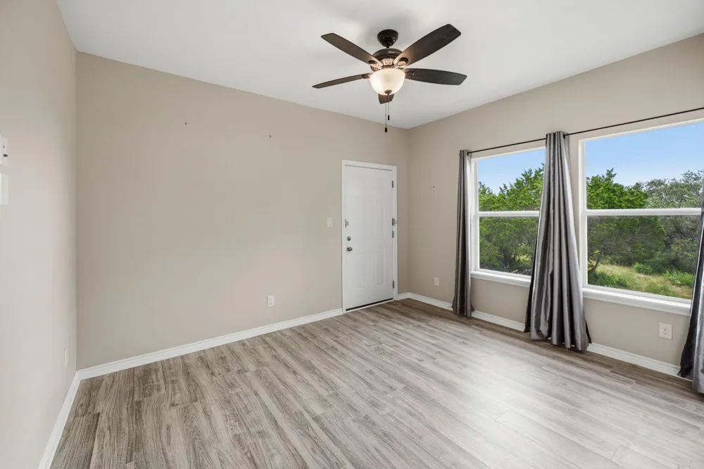2325 Colleen Drive Canyon Lake, TX 78133