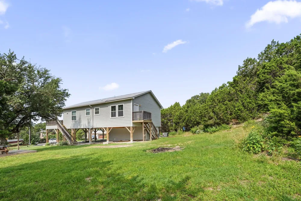 2325 Colleen Drive Canyon Lake, TX 78133