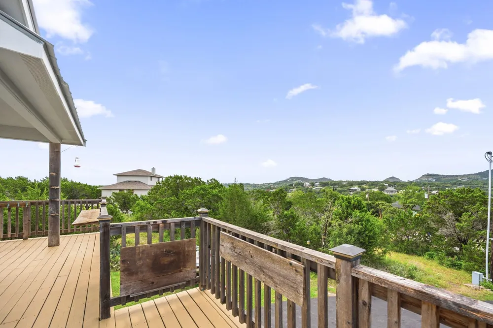 2325 Colleen Drive Canyon Lake, TX 78133