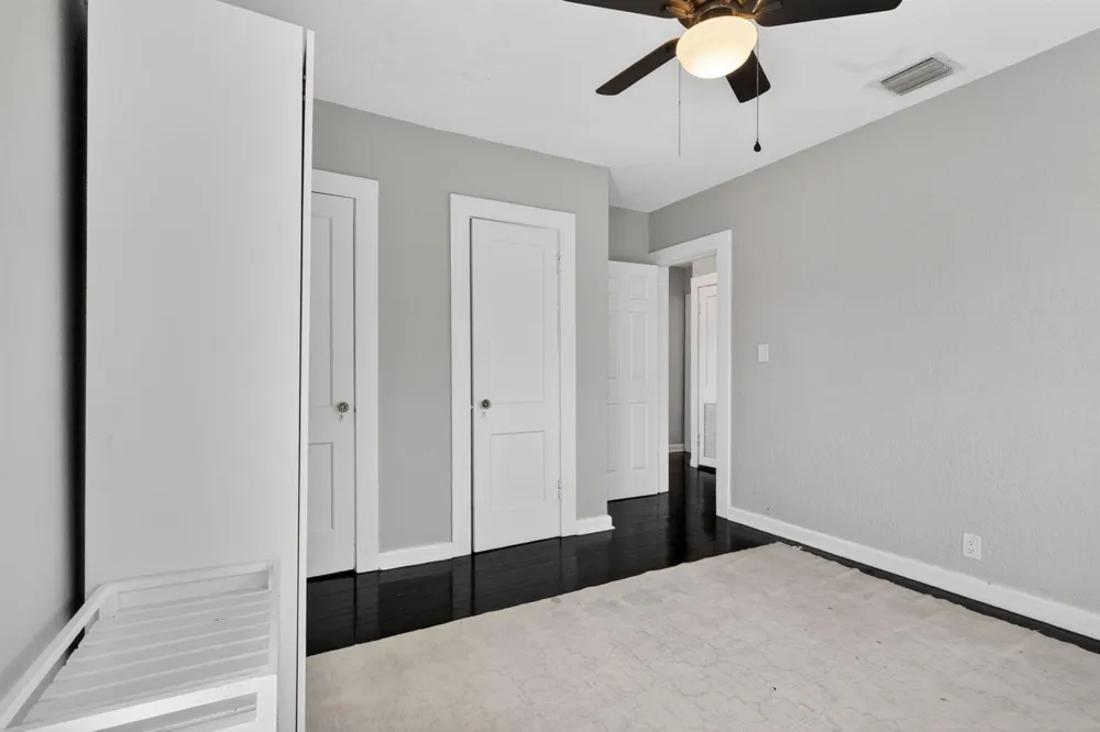 412 El Prado West Palm Beach, FL 33405