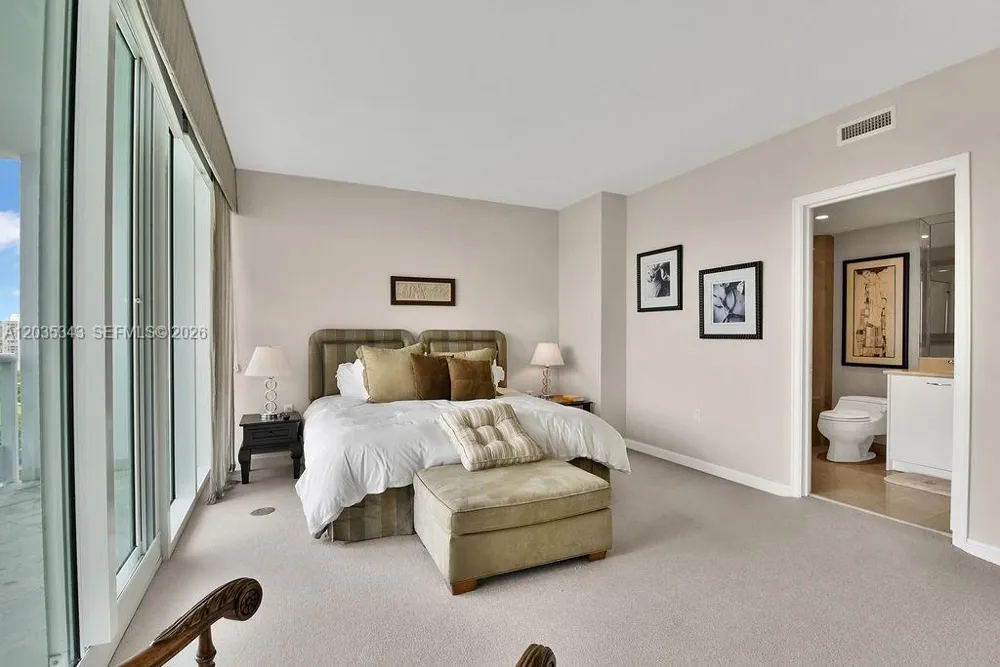 19955 NE 38th Ct #1701 Aventura, FL 33180