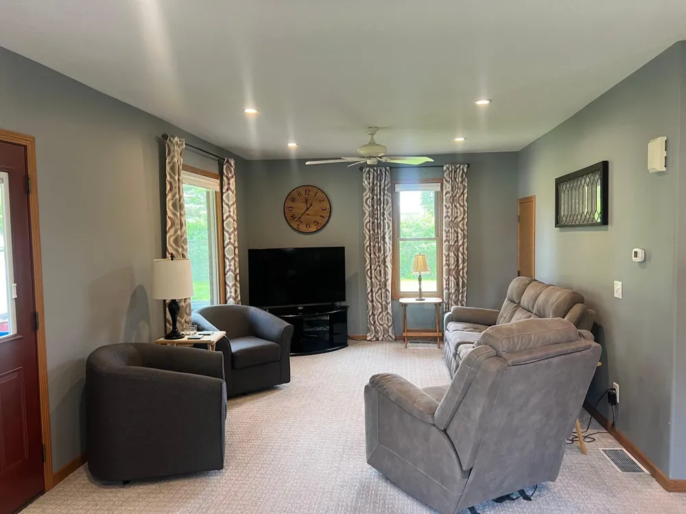 413 S Swift Avenue Litchfield, MN 55355
