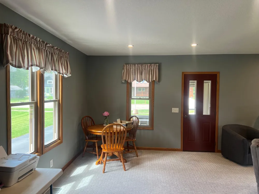413 S Swift Avenue Litchfield, MN 55355